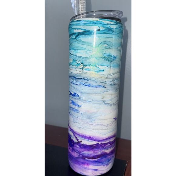 20 Oz Handmade Resin Tumbler - Purple, blue & White - Picture 2 of 4